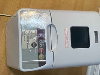 Bread maker machine