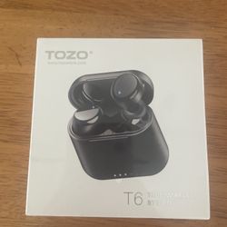 BRAND NEW! Wireless Earbuds