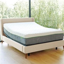 Upscale King bed frame. Cariloha. New in box