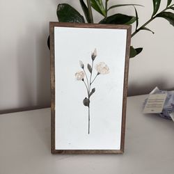 Small floral frame art