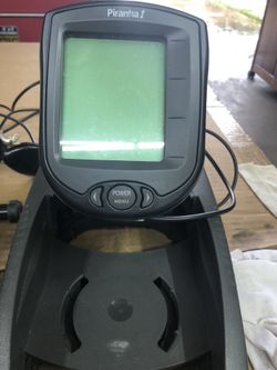Piranha 1 fish finder