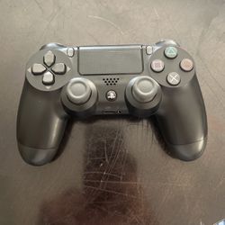 PS4 Controller