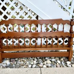 Pennsylvania House Vintage Cherry Spindle Headboard and Footboard - Full Size