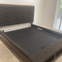 King Size Bedroom Set with Adjustable Mattress Platform 