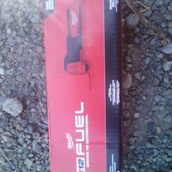 Milwaukee M12 Fuel Multi Tool 