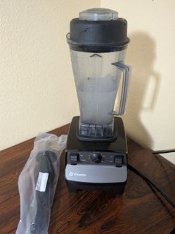 Vitamix Professional Series 200 Blender – Works Perfectly