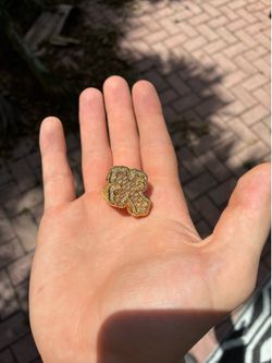 Moissonite Cross Ring 18k Yellow Gold
