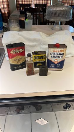 Vintage Cans, Bottles and an US ARMY issued 2oz Container