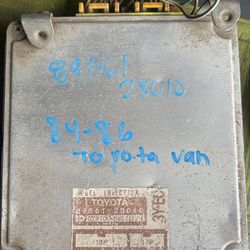 PCM/ECU TOYOTA