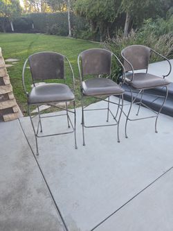 Set Of 3 Bar Stools