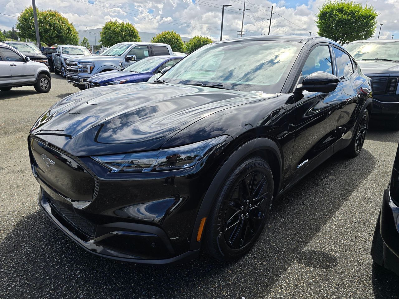 2025 Ford Mustang Mach-E