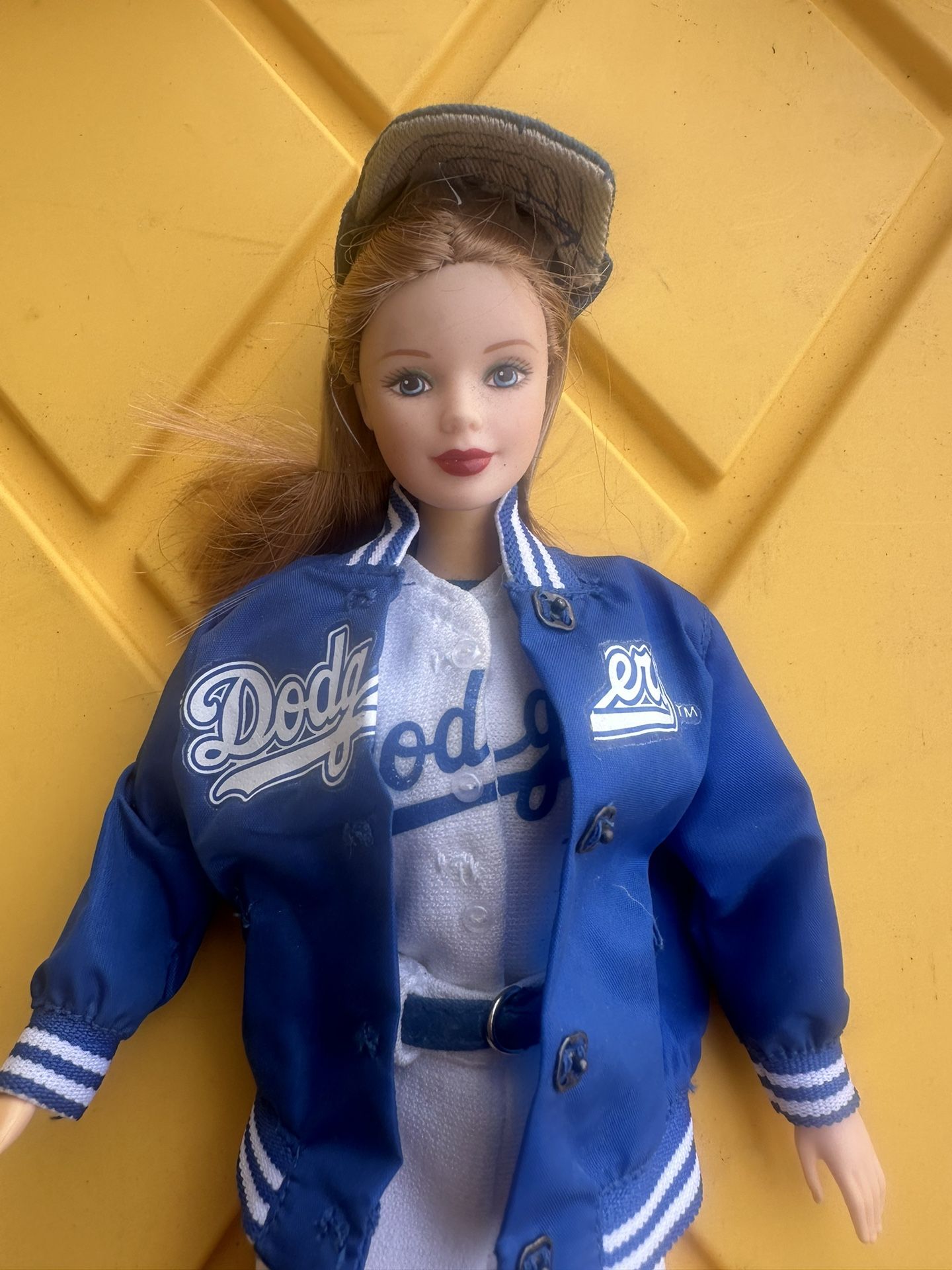 Barbie Los Angeles Dodgers Barbie Collector Edition Mattel