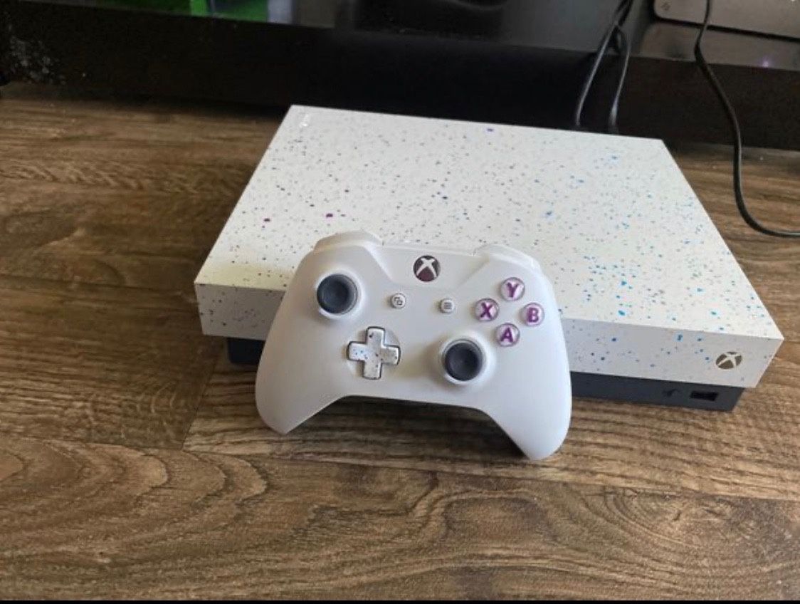 Xbox One X NBA edition