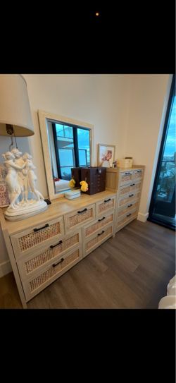 Set of two dressers