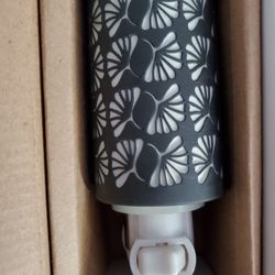Porcelin Silhouette Night Light
