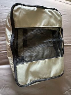 Travelers pouches