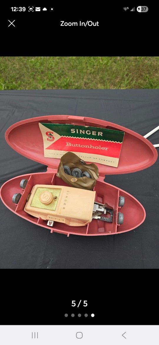Vintage Singer Sewing Machine Buttonholer
