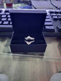 VERA WANG WISH DIAMOND RING 2 1/4 ct 14K