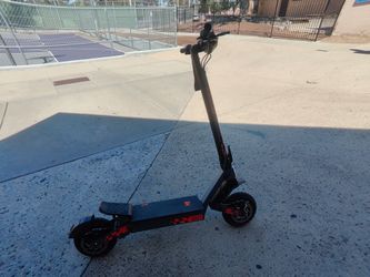 KuKirin G2 Electric Scooter