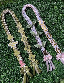 Graduation leis