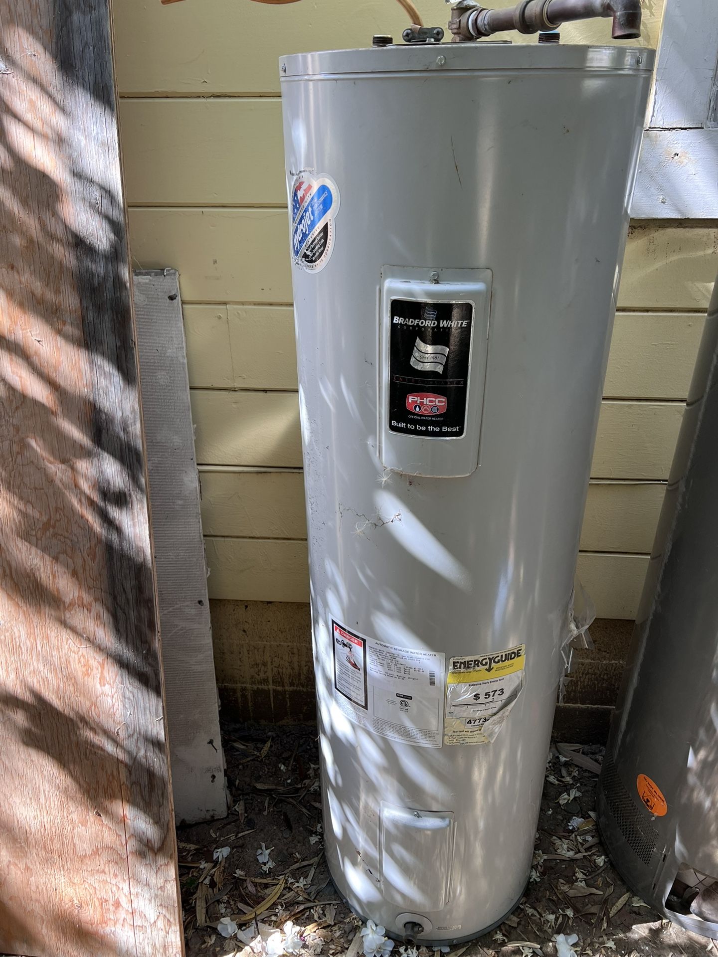 Electric Water Heater 