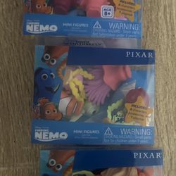 NEW Finding Nemo Toys +play Mat