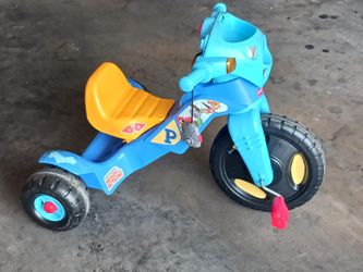 Fisher Price Nickelodeon Paw Patrol Lights & Sounds Trike, Paw Patrol Tricycle