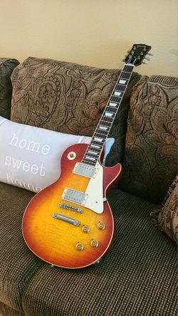 Gibson Les Paul reissue r9 vos with "certificate" of authenticity