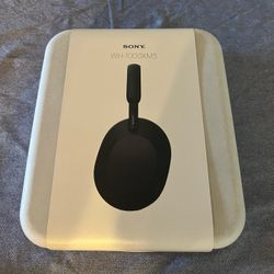 Sony WH-1000XM5 Wireless Headphones – Brand New & Unopened