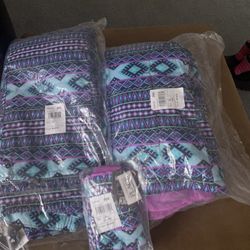 Brand New Girls Snowsuit Size 14