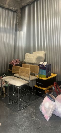 Storage garage sale