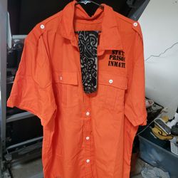 2x Prison Inmate Halloween Shirt With 2 Sleeve Tattoos
