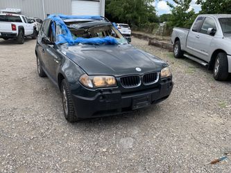2004 BMW X3 2.5i