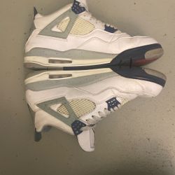 Jordan 4 Midnight Navy