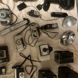 Vtg Lot Photography Equipment Cameras Flashes Etc