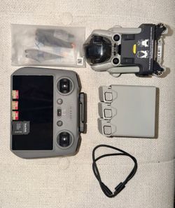 DJI Mini 4 Pro Fly More Combo Plus RC 2 - Extremely Low Hours