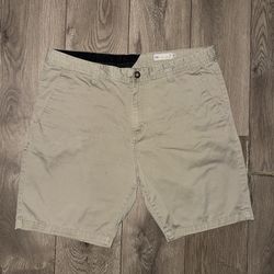 Volcom Men's Khaki Chino Shorts - Size 40