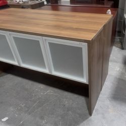 Storages Dresser With 4Glass Panels 