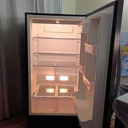 Fridge No Freezer