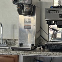 Bunn Coffee Maker / Bunn Cafetera 