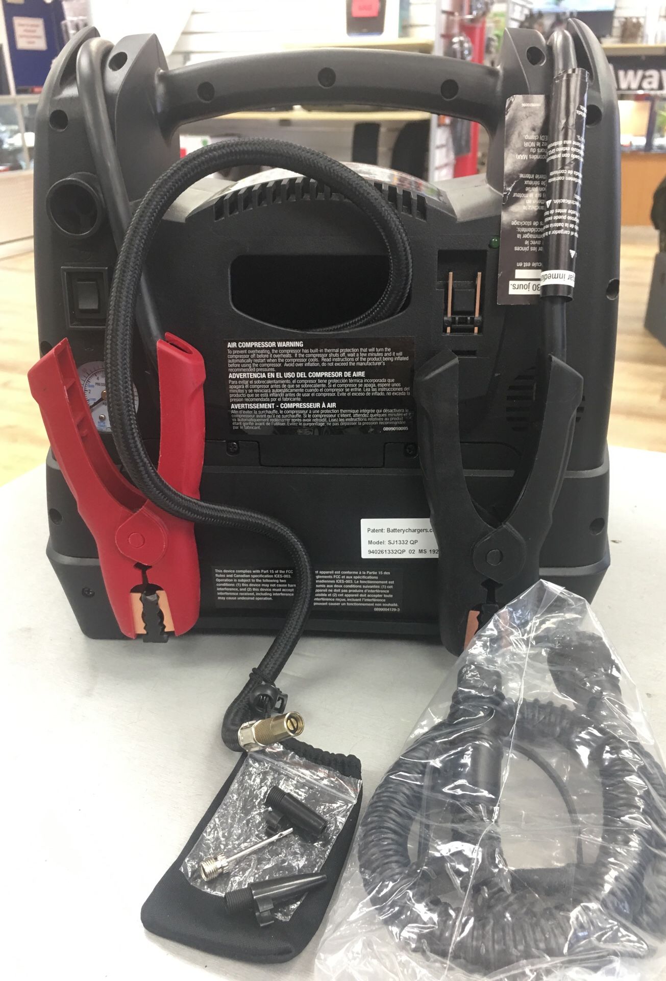 Schumacher SJ1332 1200A Portable Power Station Jump Starter, 12V, USB