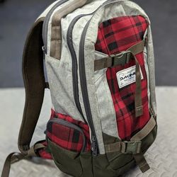 2017 Dakine Mission Urban Plaid Backpack