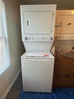 Frigidaire Stackable Washer/Dryer