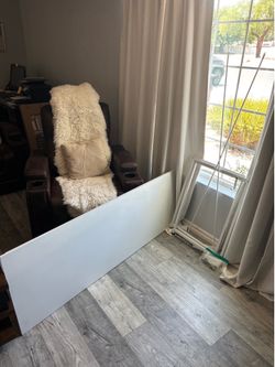 White computer desk