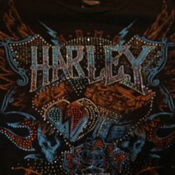 Woman’s Harley Davison short sleeve shirt