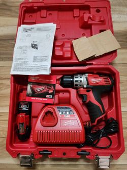 Milwaukee m12 drill
