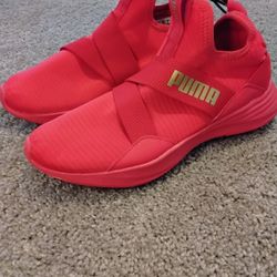 Puma Women's Softfoam Training Pull On Sneaker Shoes