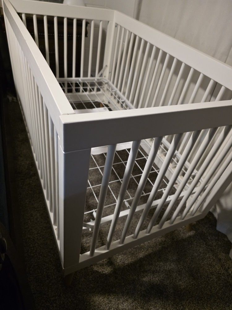 Free Baby Crib