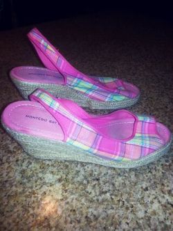 Cute wedge heels size 10