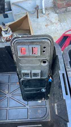 Arcade coin op coin door